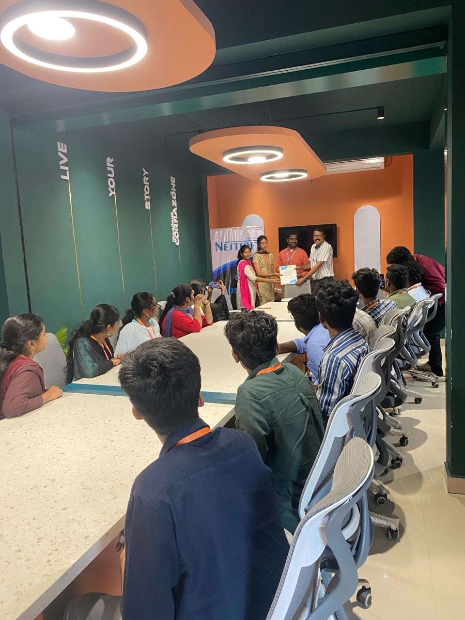 Internship/projects in noida